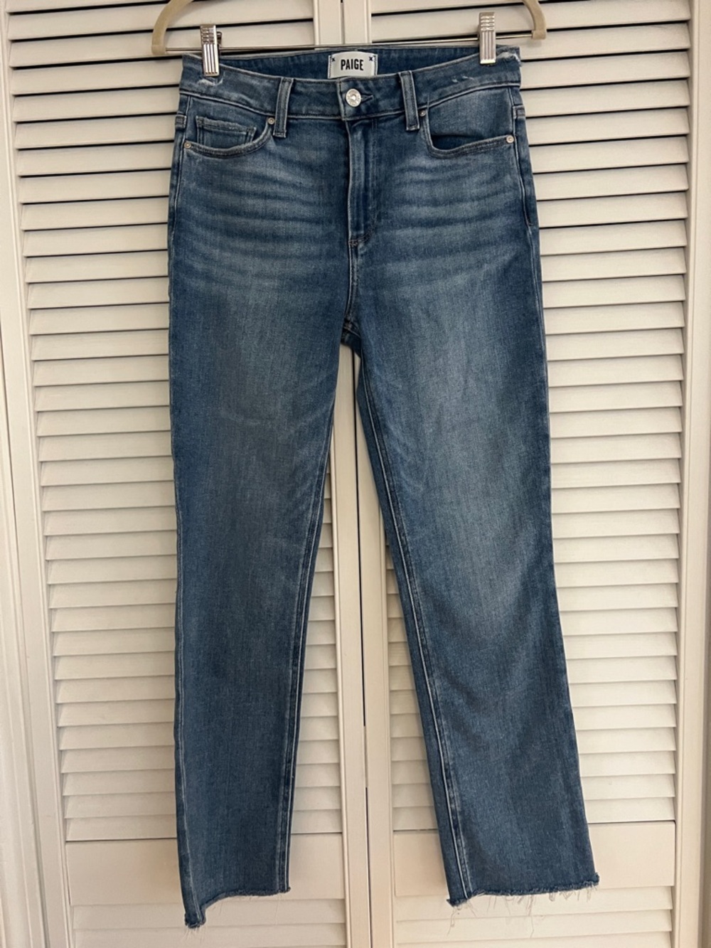 Paige Cindy Straight Leg 27 in Music Distressed